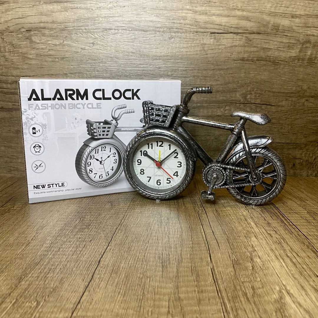 alarm clock, buy alarm clock, table alarm clock, bedside clock, vintage alarm clock, loud alarm clock, alarm clock Bangladesh, metal alarm clock, battery operated clock, classic alarm clock, stylish 